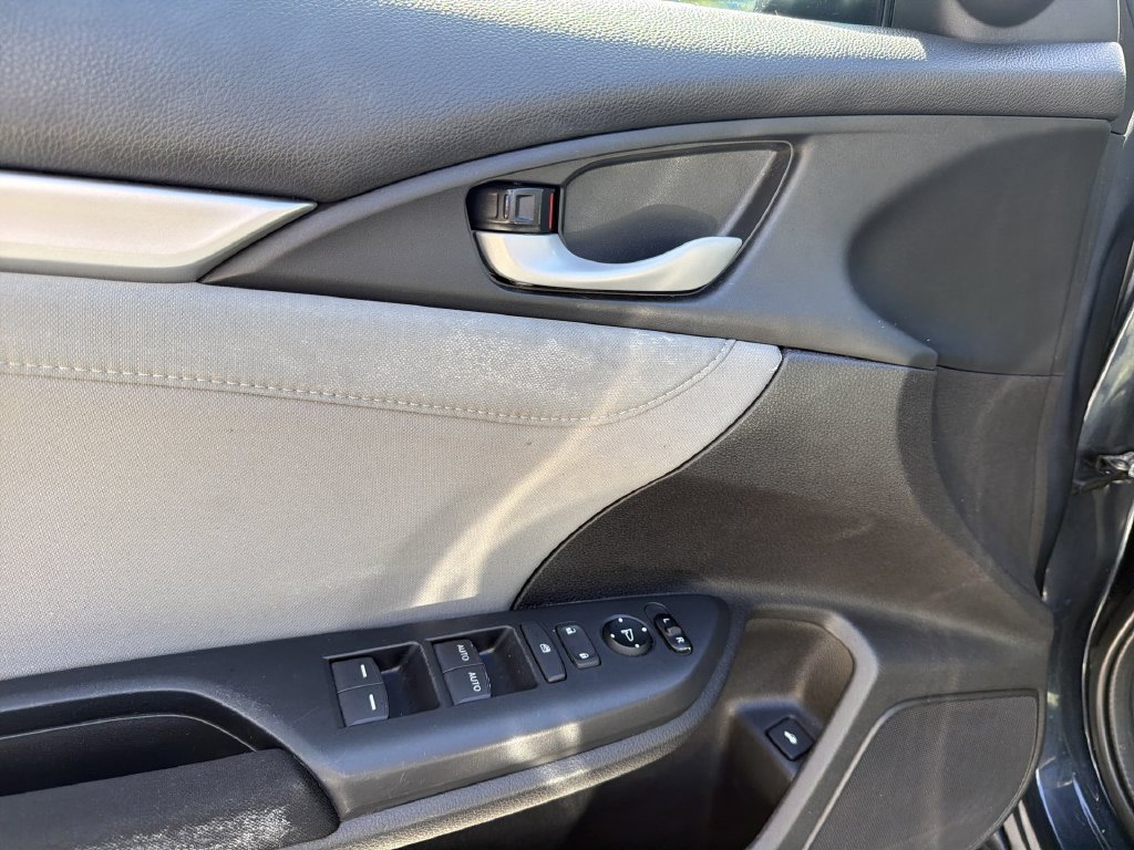 Used 2016 Honda Civic EX image 36