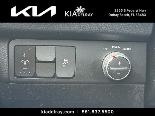 Used 2018 Kia Soul + FWD image 26