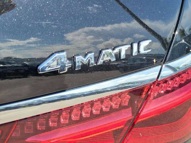 Used 2022 Mercedes-Benz S 580 4MATIC Sedan w/ AMG Line Package image 39