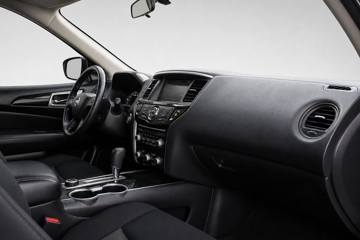 Used 2019 Nissan Pathfinder S AWD/4WD image 25