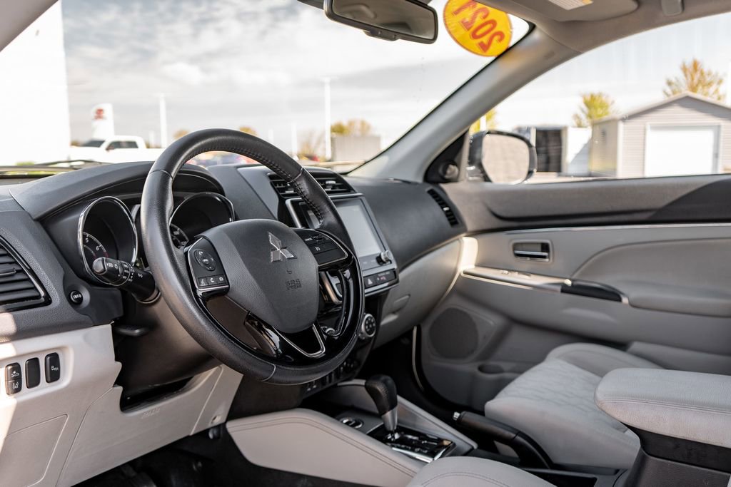 Used 2021 Mitsubishi Outlander Sport SE AWD/4WD image 18