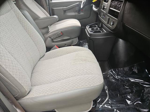 Used 2023 Chevrolet Express 3500 LS RWD image 24