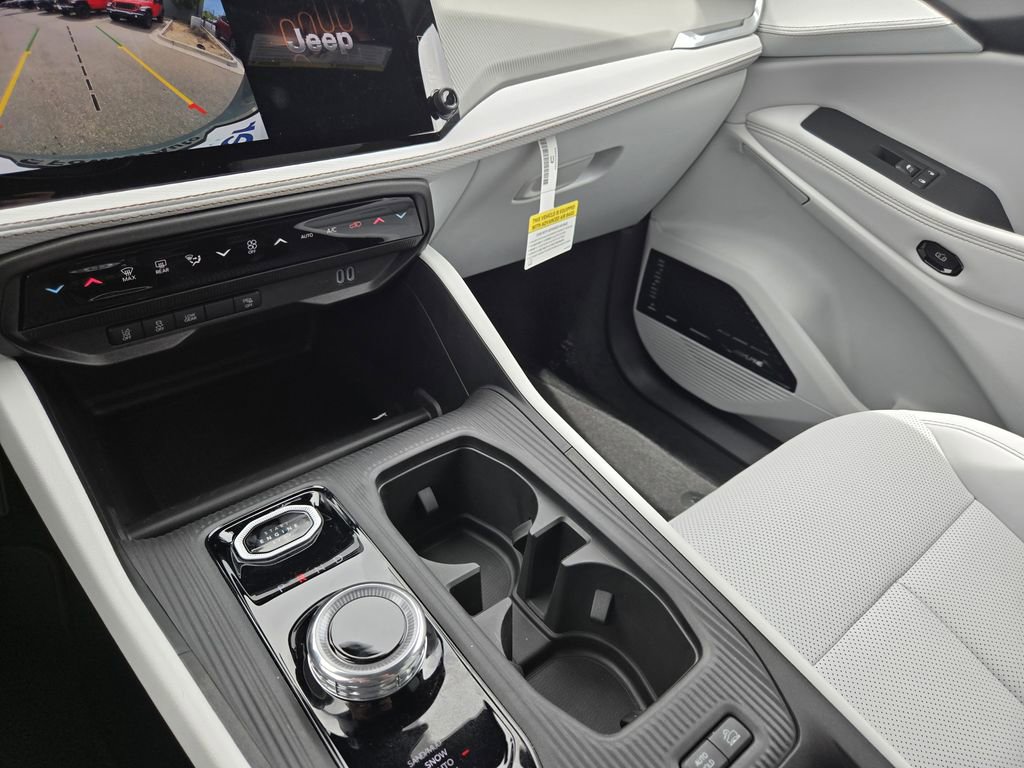 New 2026 Jeep Cherokee Limited AWD/4WD image 14