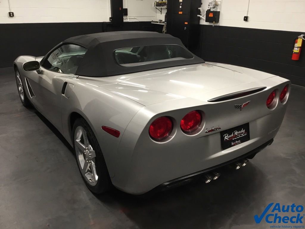 Used 2005 Chevrolet Corvette Convertible w/ Preferred Equipment Group image 18