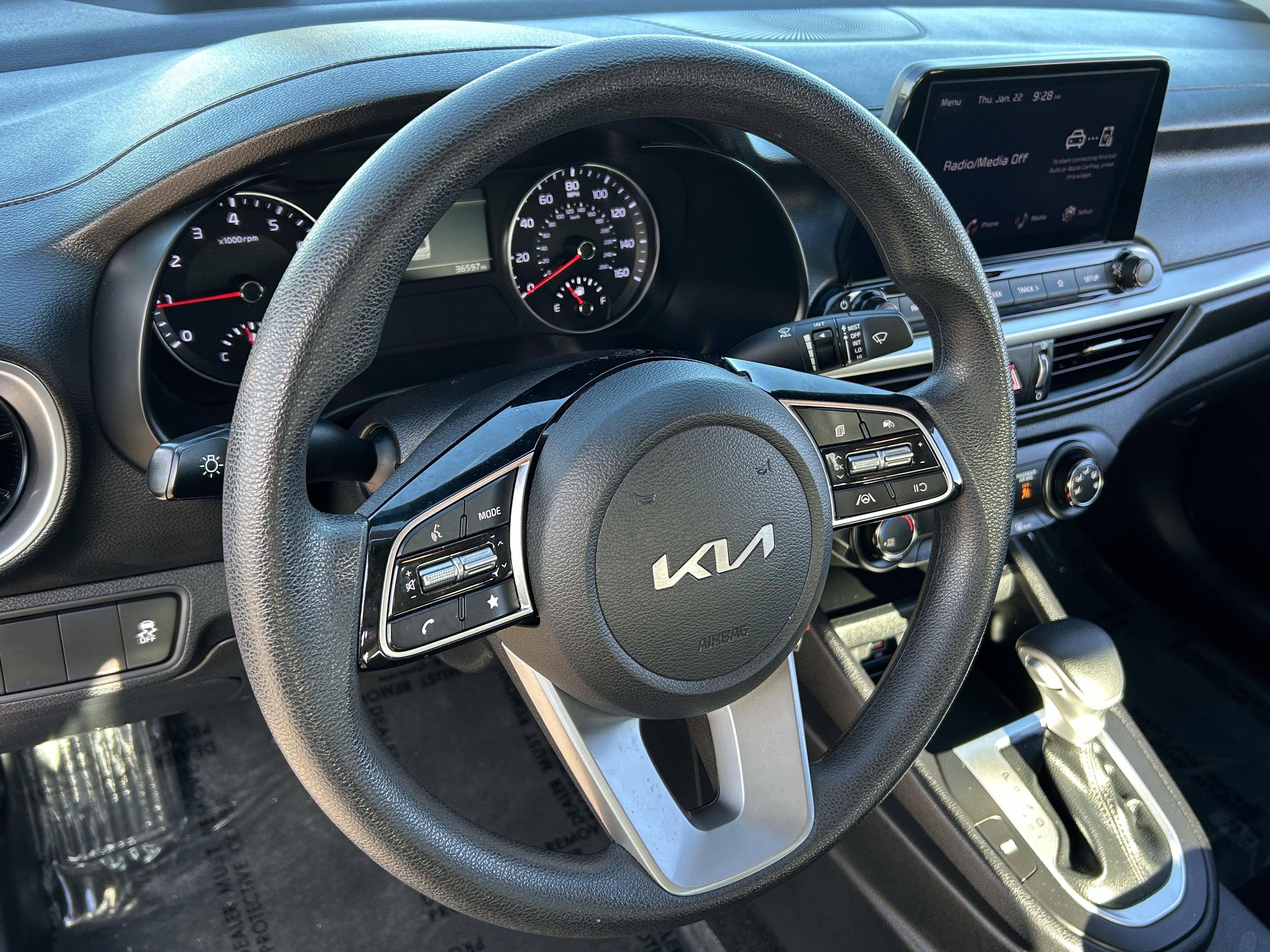 Certified 2024 Kia Forte LXS image 22