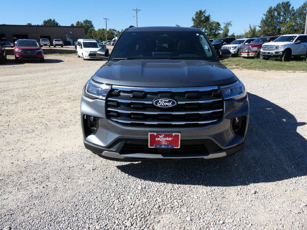 New 2027 Ford Explorer Active w/ Active Comfort Package AWD/4WD image 9
