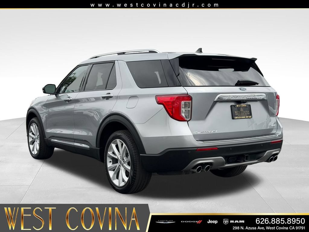 Used 2024 Ford Explorer Platinum w/ Technology Package AWD/4WD image 5
