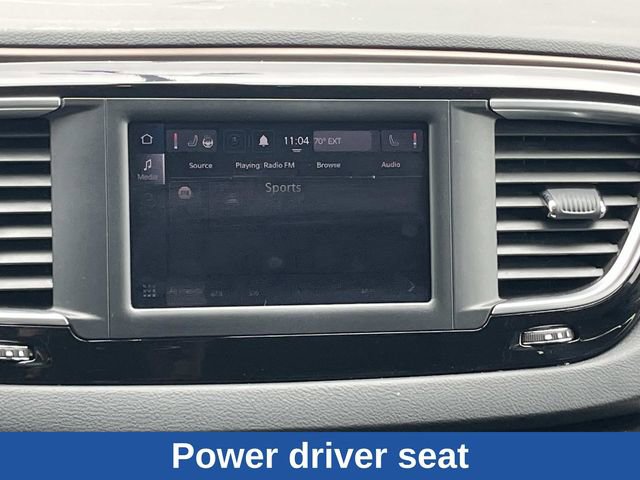 Used 2022 Chrysler Voyager LX FWD image 18