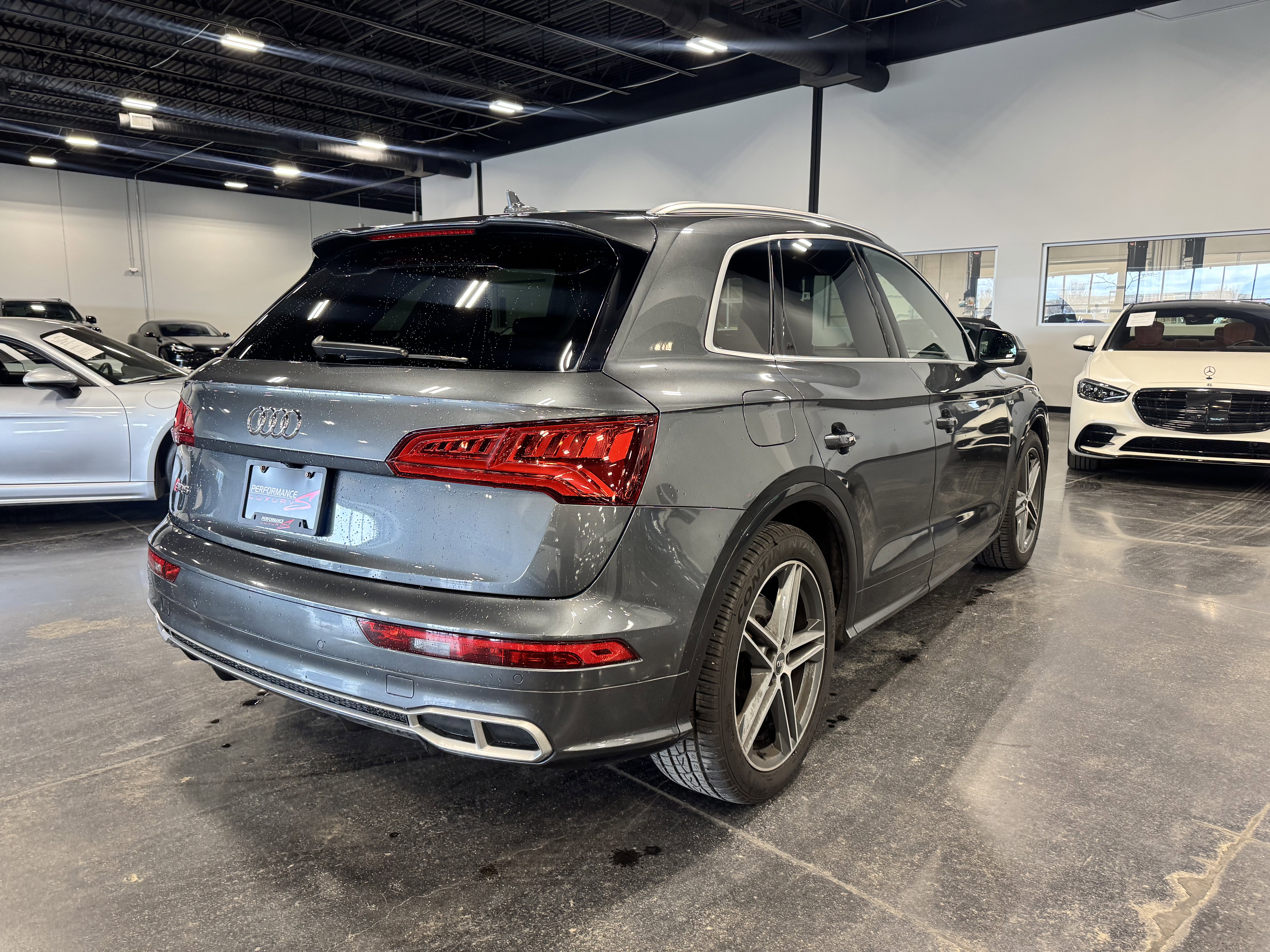 Used 2018 Audi SQ5 Prestige w/ Prestige Package image 21