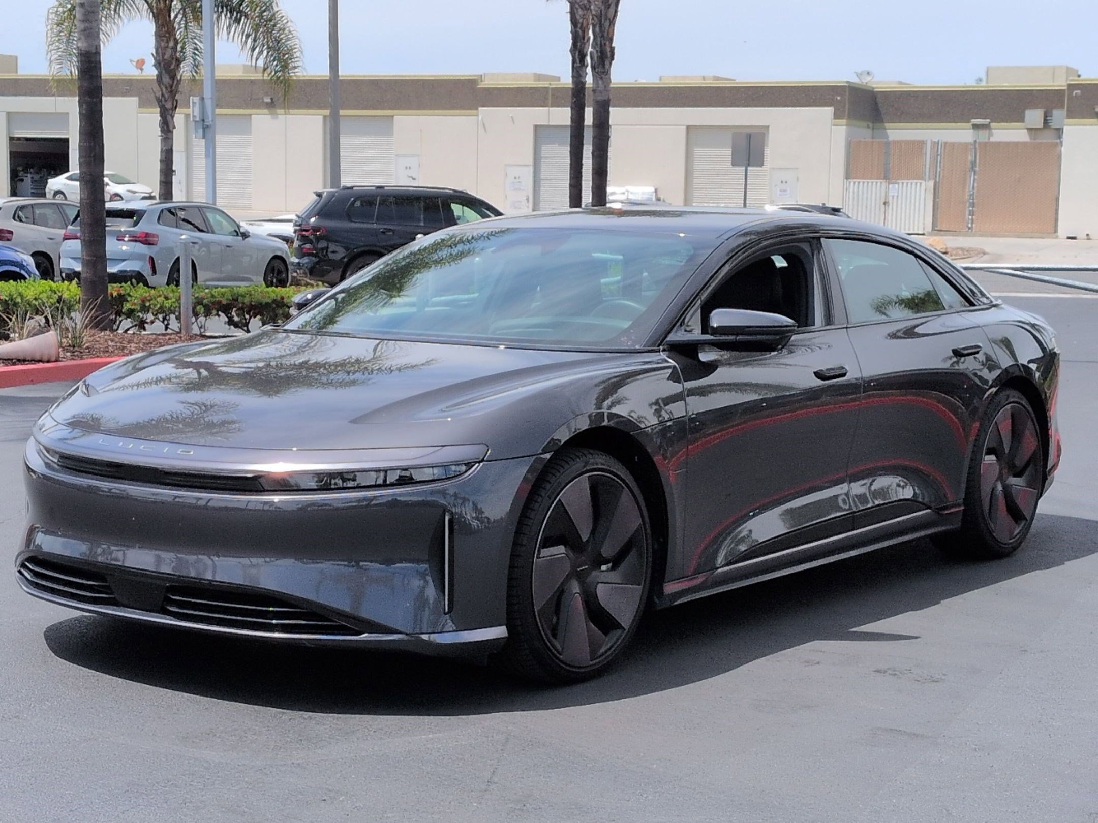 Used 2024 Lucid Air Touring image 5