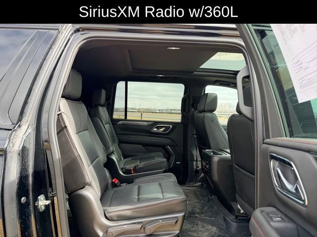 Used 2022 Chevrolet Suburban RST w/ Sport Performance Package image 10