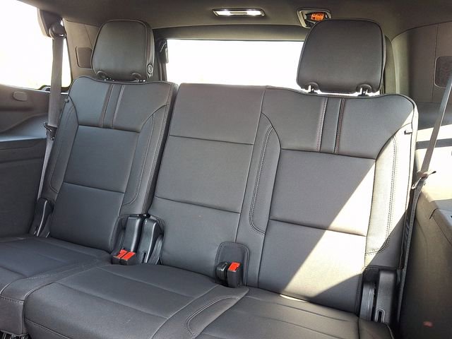 Used 2022 Chevrolet Tahoe RST w/ Luxury Package image 8