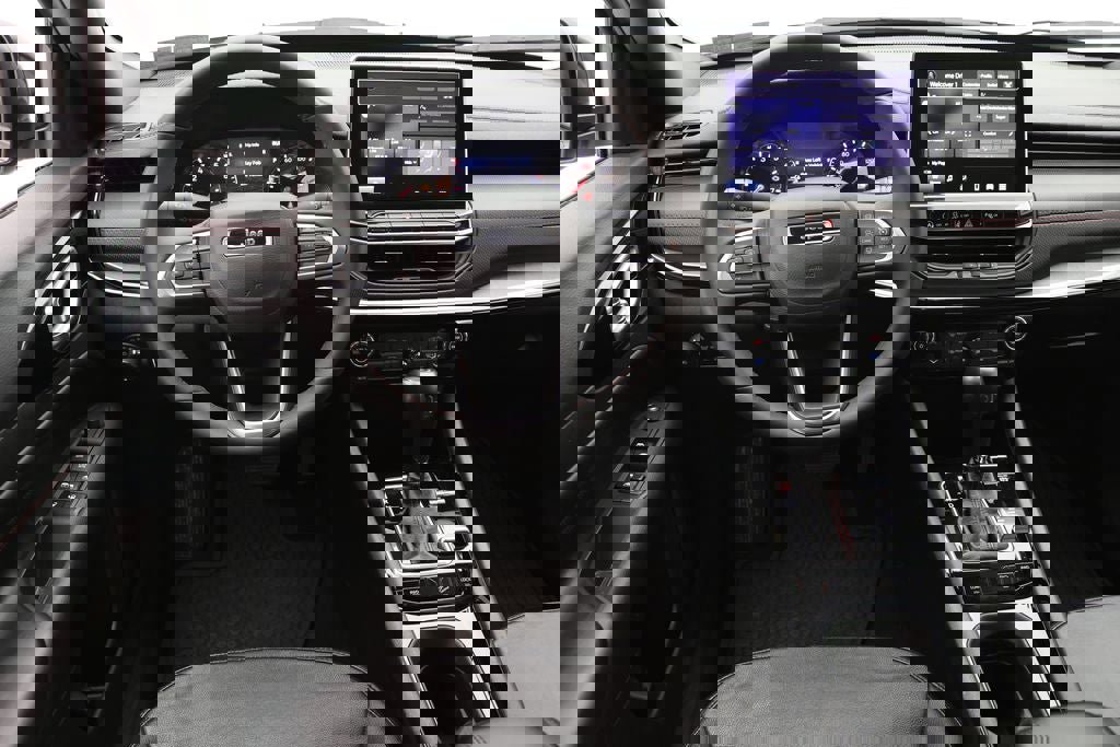 Used 2024 Jeep Compass Trailhawk image 13