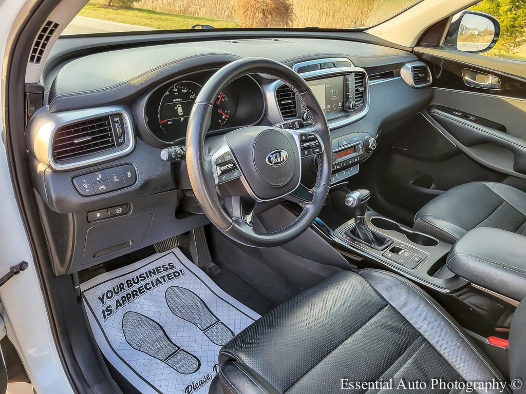 Used 2019 Kia Sorento SX image 9