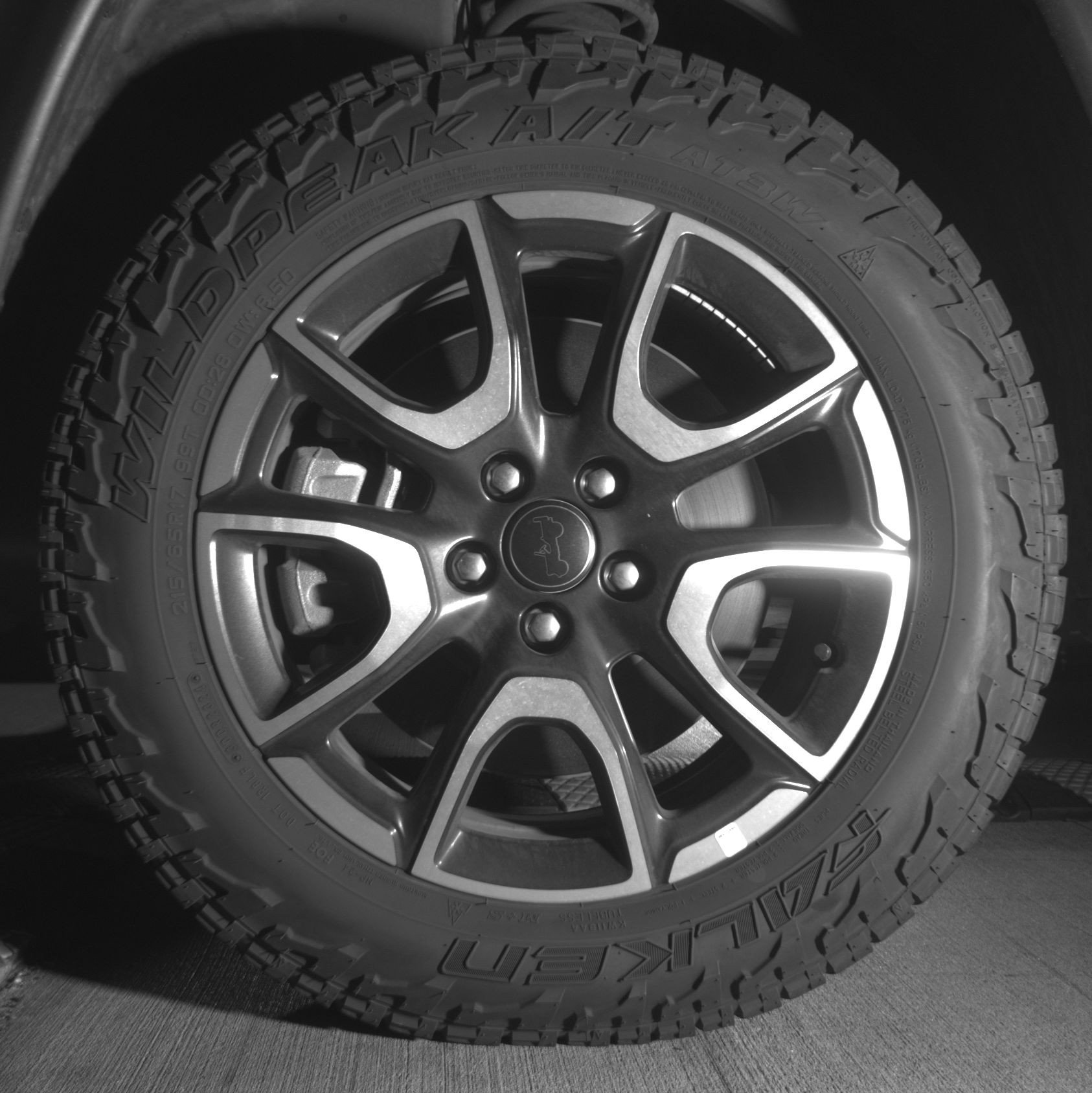 Used 2025 Jeep Compass Trailhawk image 12