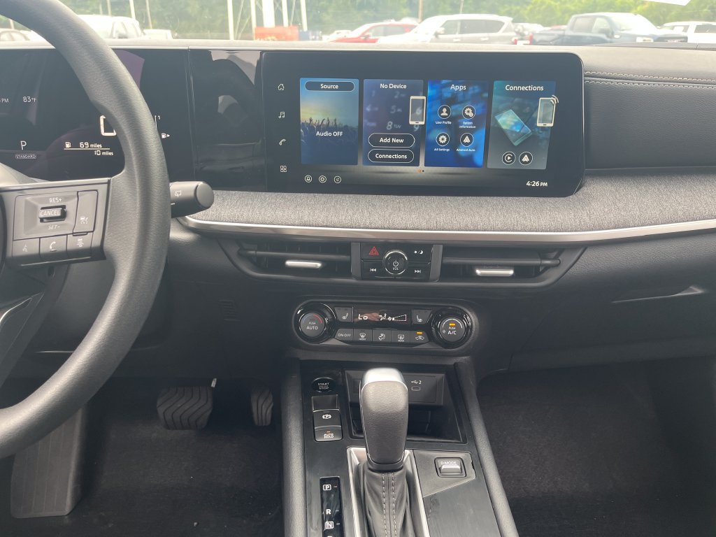 New 2027 Nissan Kicks SV AWD/4WD image 17