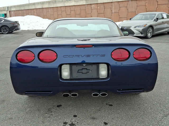 Used 2001 Chevrolet Corvette Coupe w/ Preferred Equipment Group2 image 5
