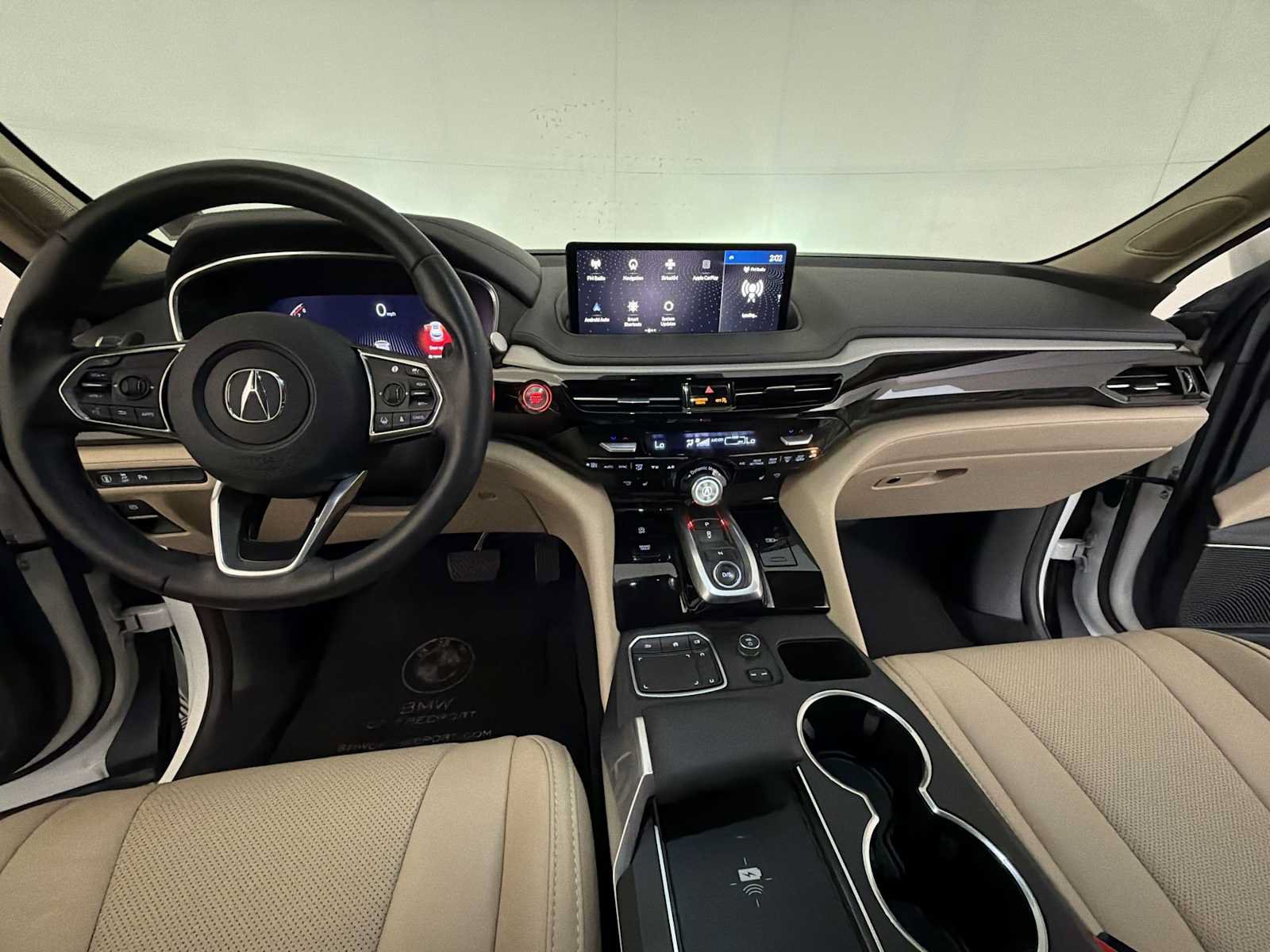 Used 2023 Acura MDX SH-AWD w/ Technology Package image 12