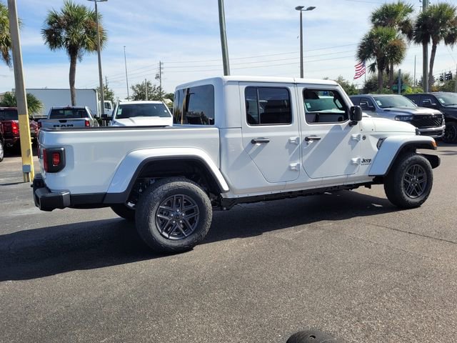 Used 2026 Jeep Gladiator Sport AWD/4WD image 8