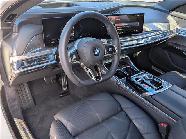 Used 2025 BMW 740i RWD image 10