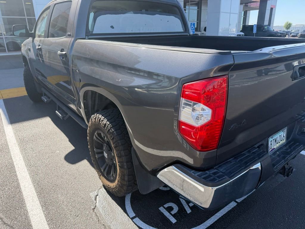 Used 2016 Toyota Tundra SR5 AWD/4WD image 8