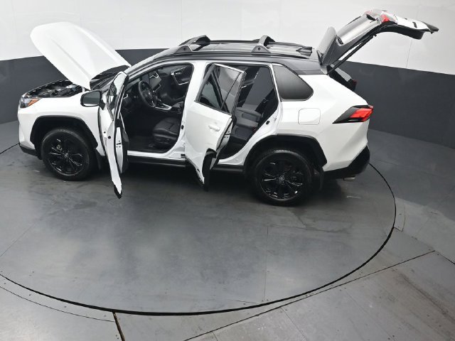 Certified 2025 Toyota RAV4 XSE w/ Weather Package AWD/4WD image 50