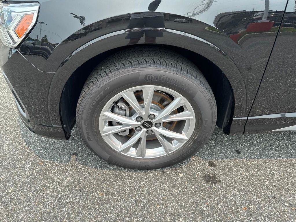 Certified 2022 Audi Q3 2.0T Premium Plus AWD/4WD image 6
