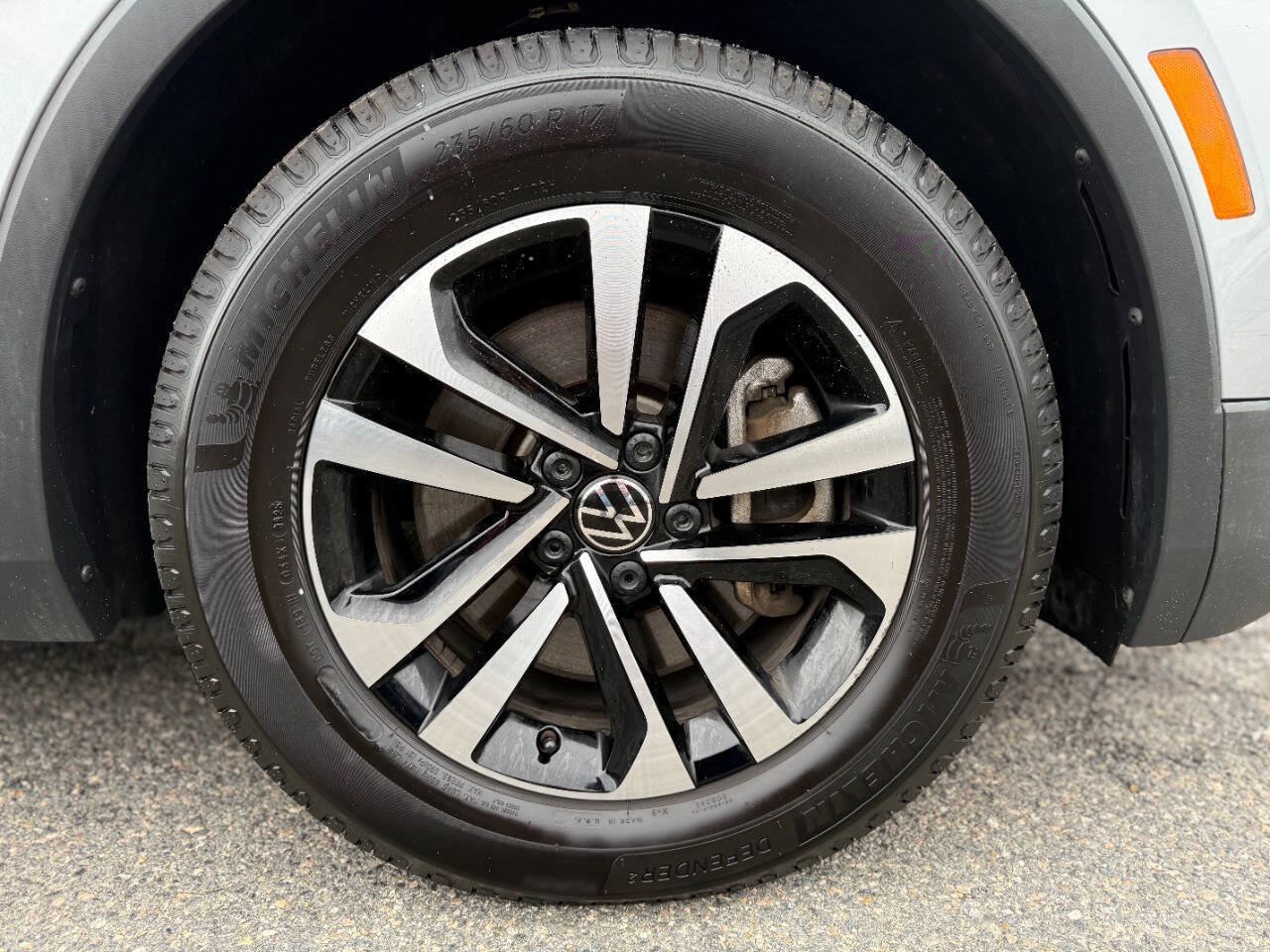 Used 2024 Volkswagen Tiguan S FWD image 18