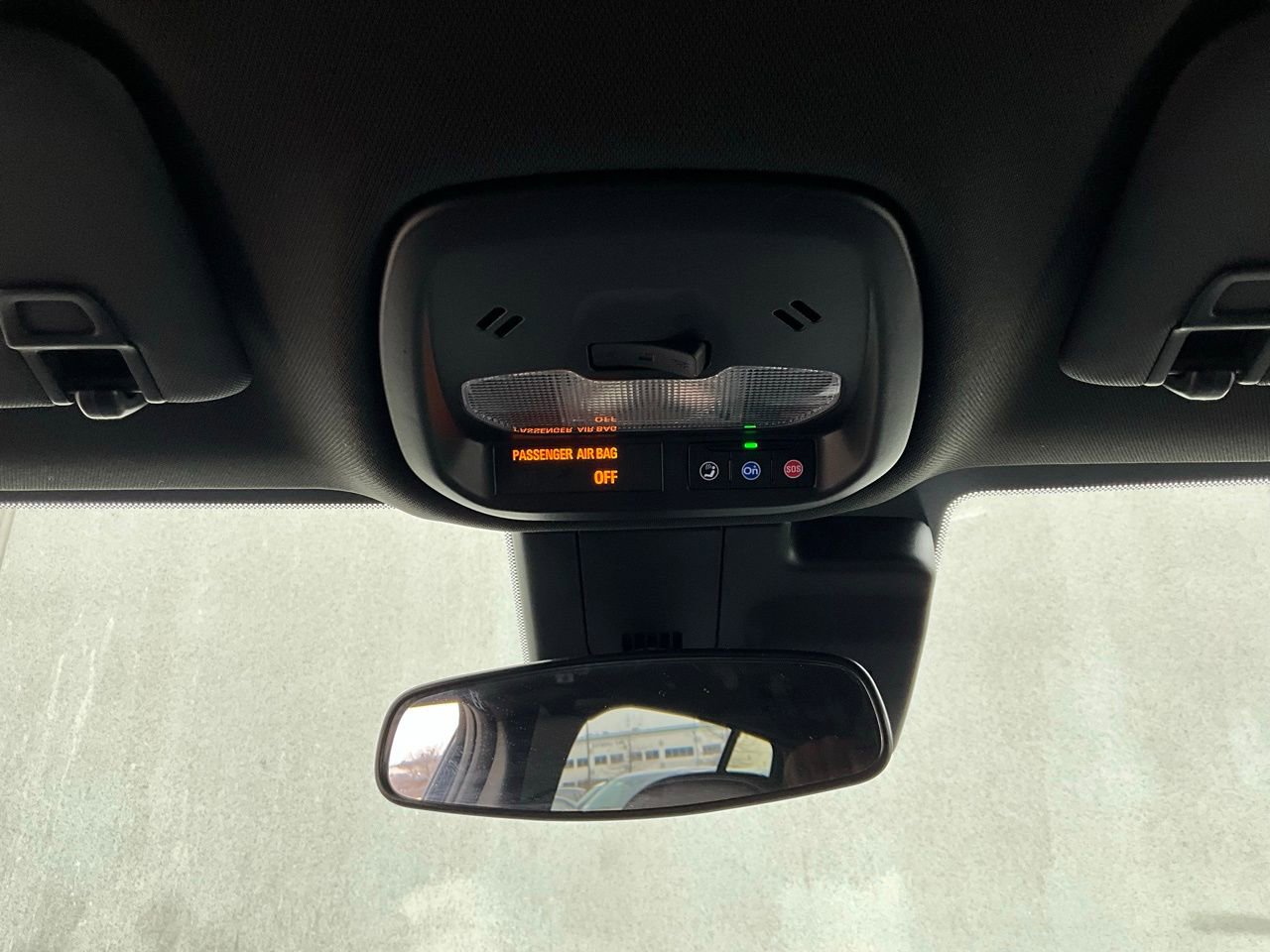 Used 2025 Buick Envista Preferred image 14