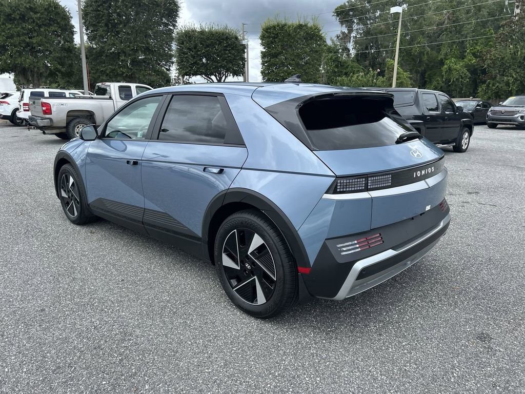 New 2025 Hyundai Ioniq 5 SE RWD image 13