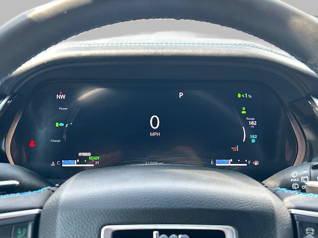 Certified 2022 Jeep Grand Cherokee Trailhawk w/ Luxury Tech Group III AWD/4WD image 27