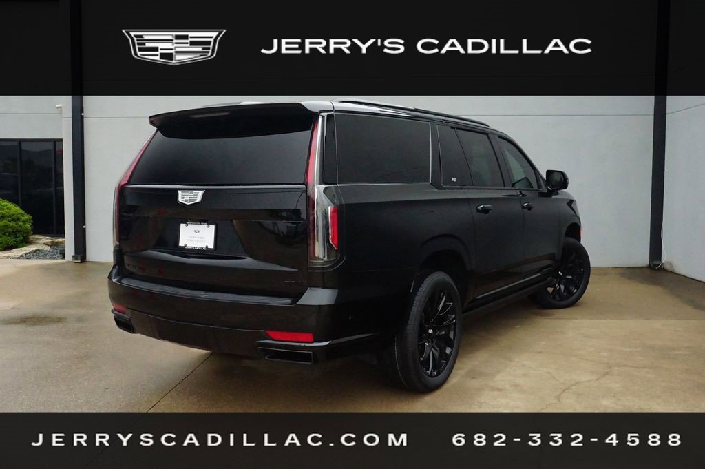 Certified 2023 Cadillac Escalade ESV Sport Platinum w/ LPO, ONYX Package AWD/4WD image 7