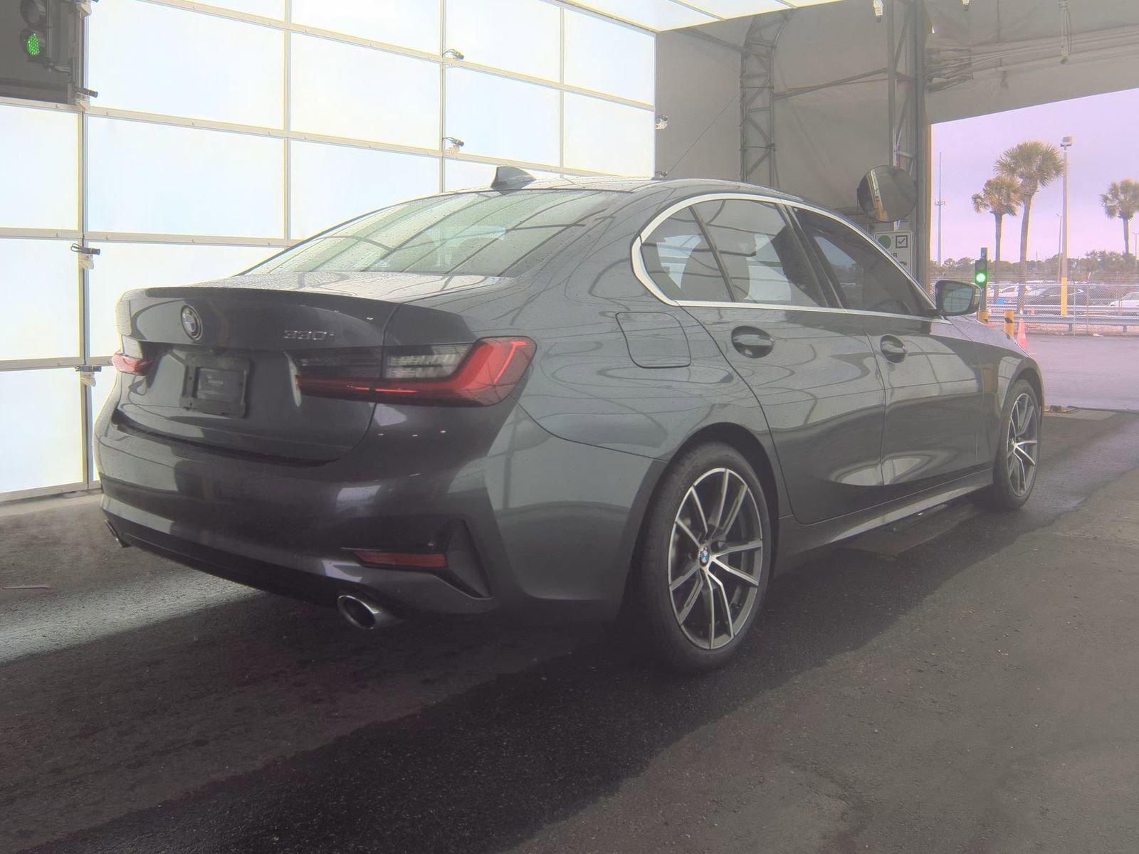 Used 2019 BMW 330i Sedan image 6