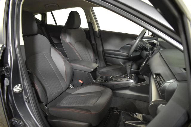 Used 2024 Subaru Impreza 2.0i Sport AWD/4WD image 32