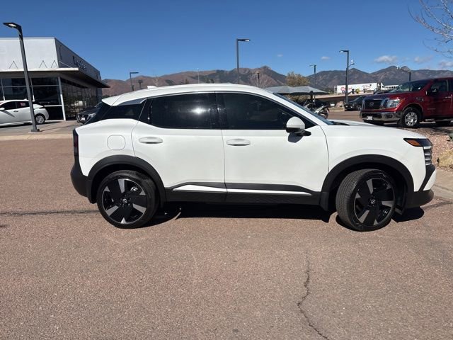 Used 2025 Nissan Kicks SR image 11