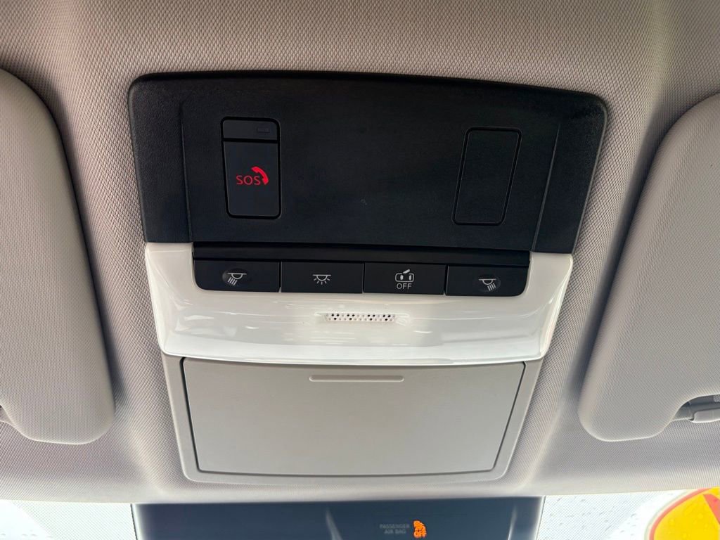 Used 2024 Mitsubishi Outlander SE image 23