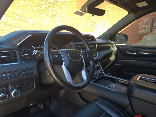Certified 2021 GMC Yukon XL Denali w/ Denali Premium Package image 8