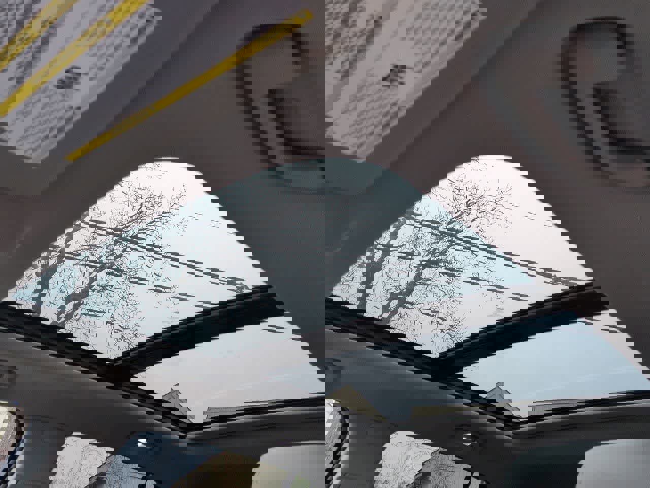 Used 2023 Cadillac XT4 Premium Luxury w/ Cold Weather Package image 19