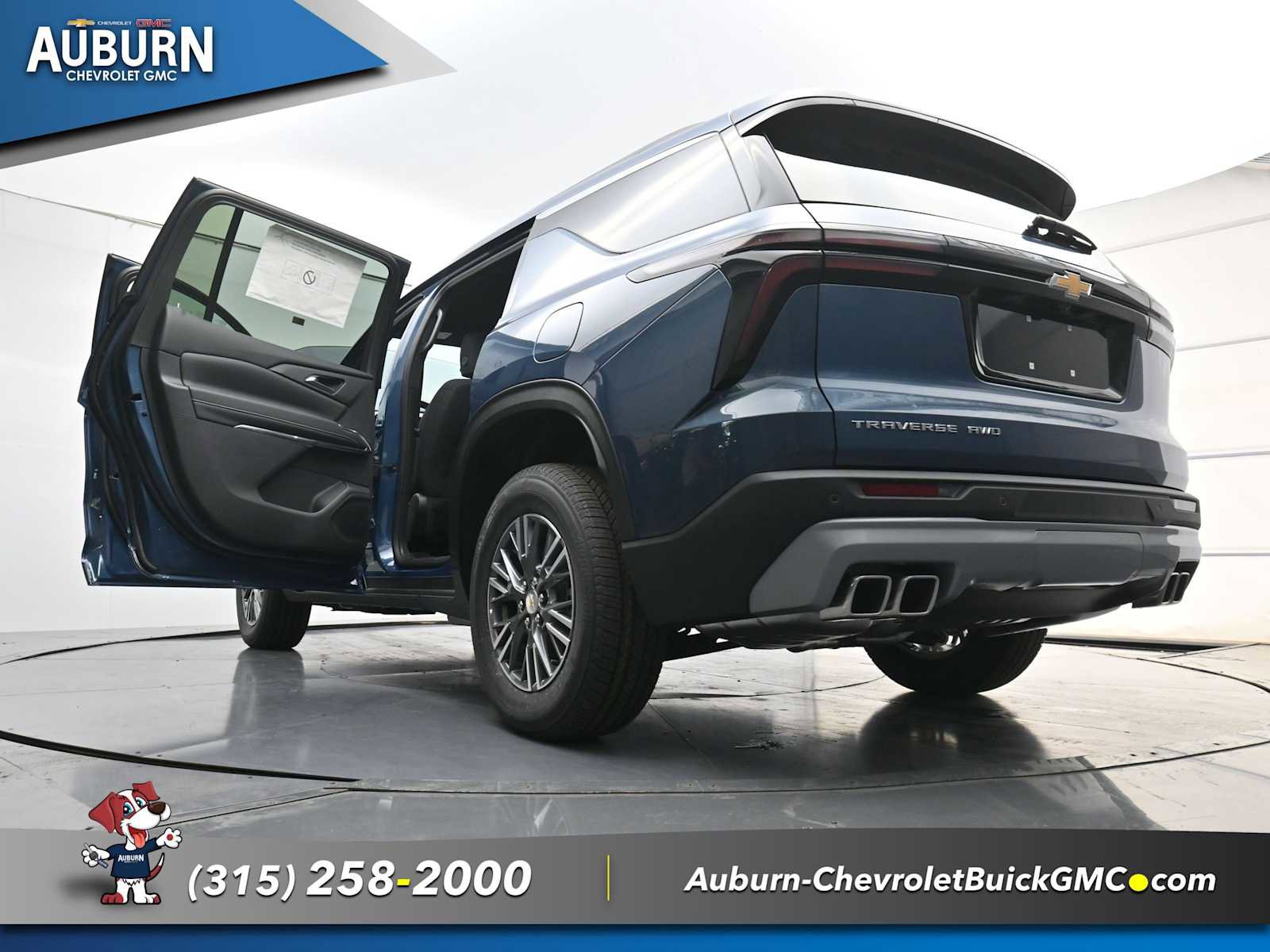 New 2026 Chevrolet Traverse LT w/ LPO, Floor Liner Package image 35