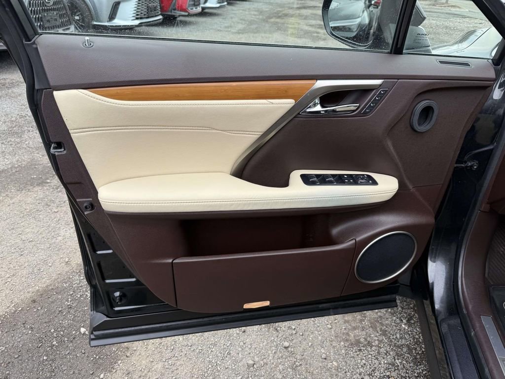 Used 2017 Lexus RX 350 AWD image 12