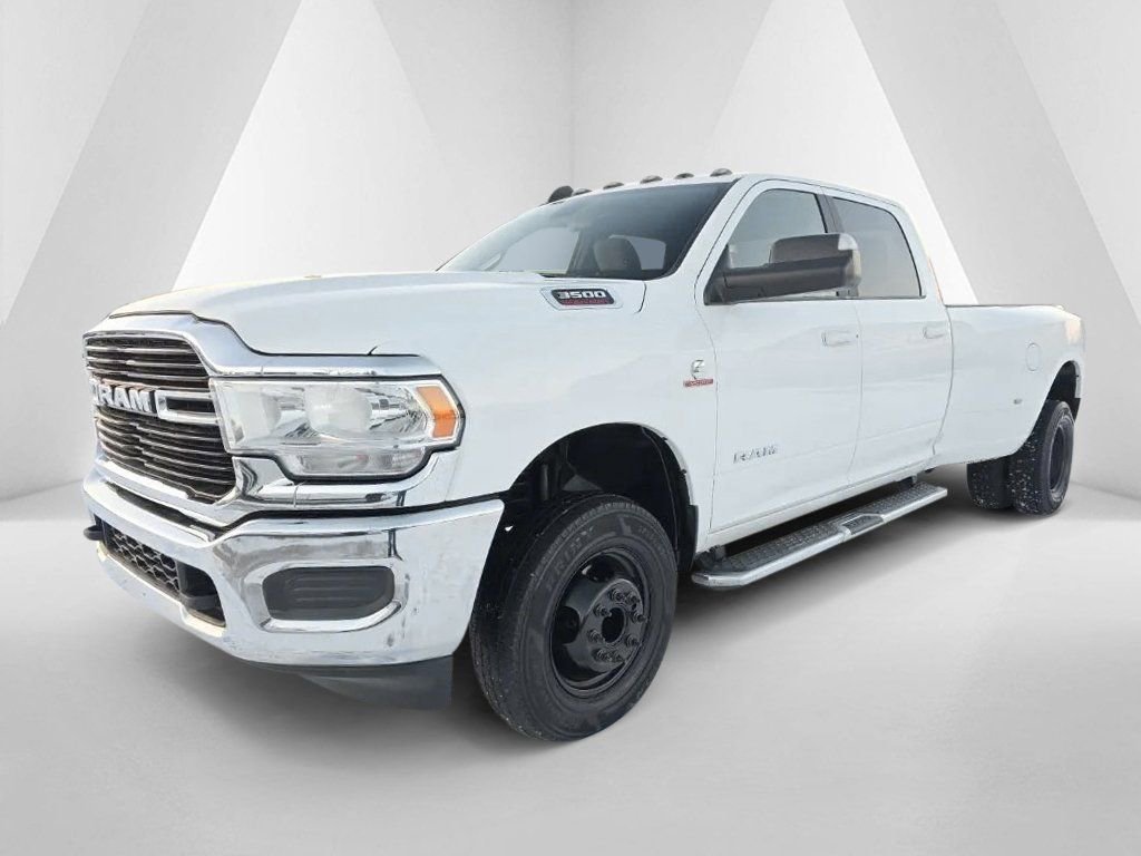 Used 2021 RAM 3500 Big Horn image 3