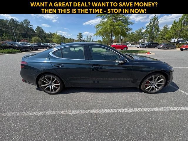 Used 2025 Genesis G70 2.5T AWD/4WD image 7