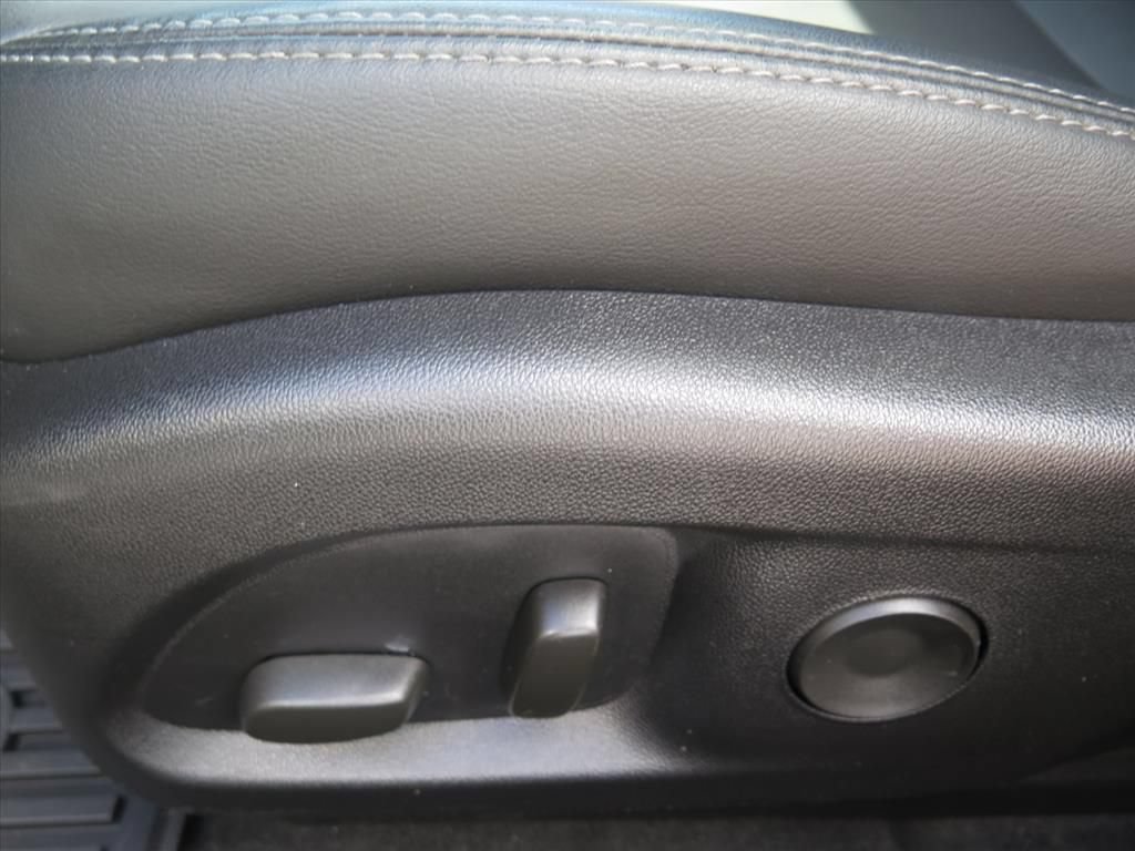 Used 2022 Cadillac CT4 Luxury w/ Sun And Sound Package RWD image 11