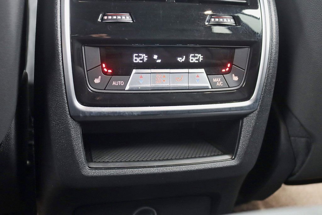 Used 2022 BMW X5 xDrive40i w/ M Sport Package image 30