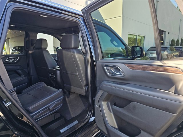 Used 2022 Chevrolet Tahoe High Country image 12
