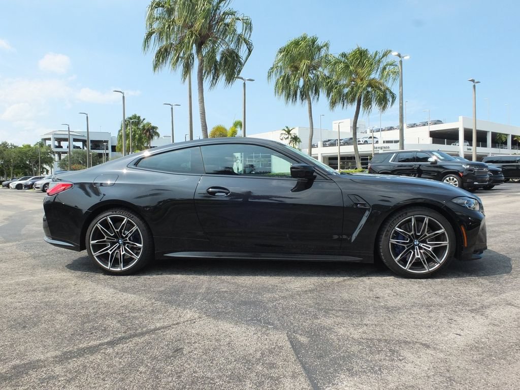 Used 2024 BMW M4 xDrive Competition w/ Executive Package AWD/4WD image 5