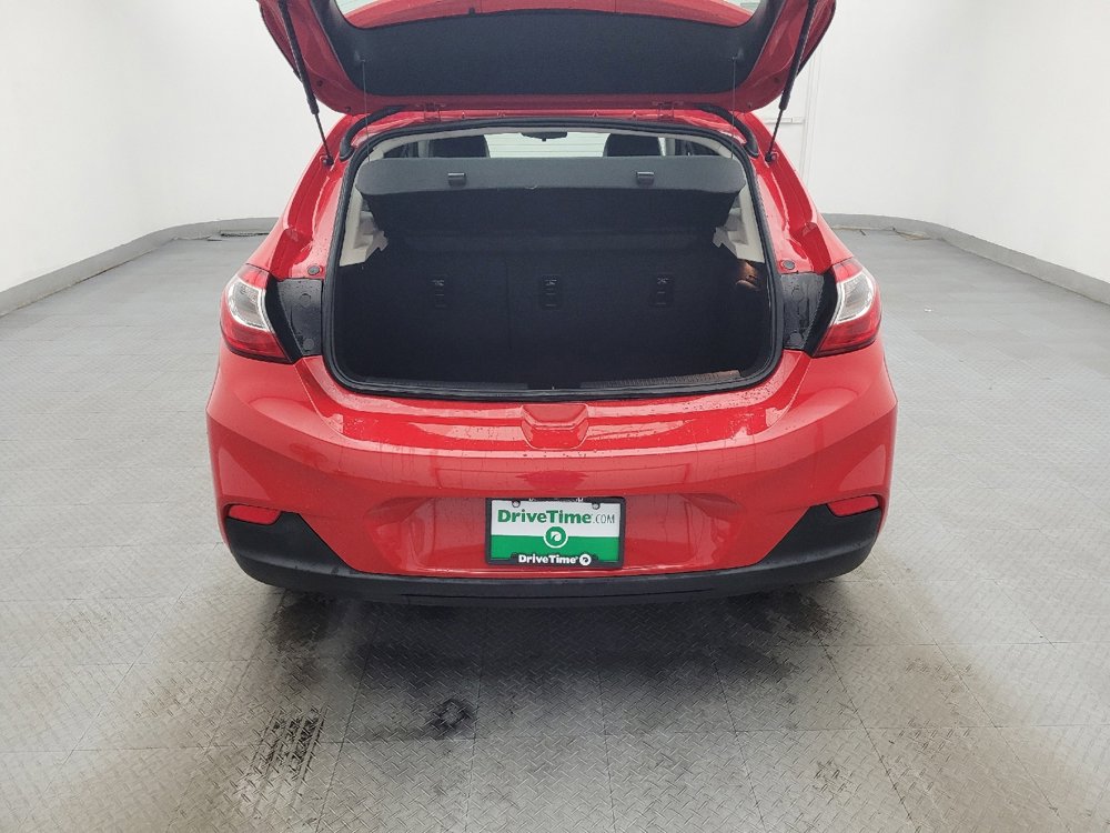 Used 2017 Chevrolet Cruze Premier image 29