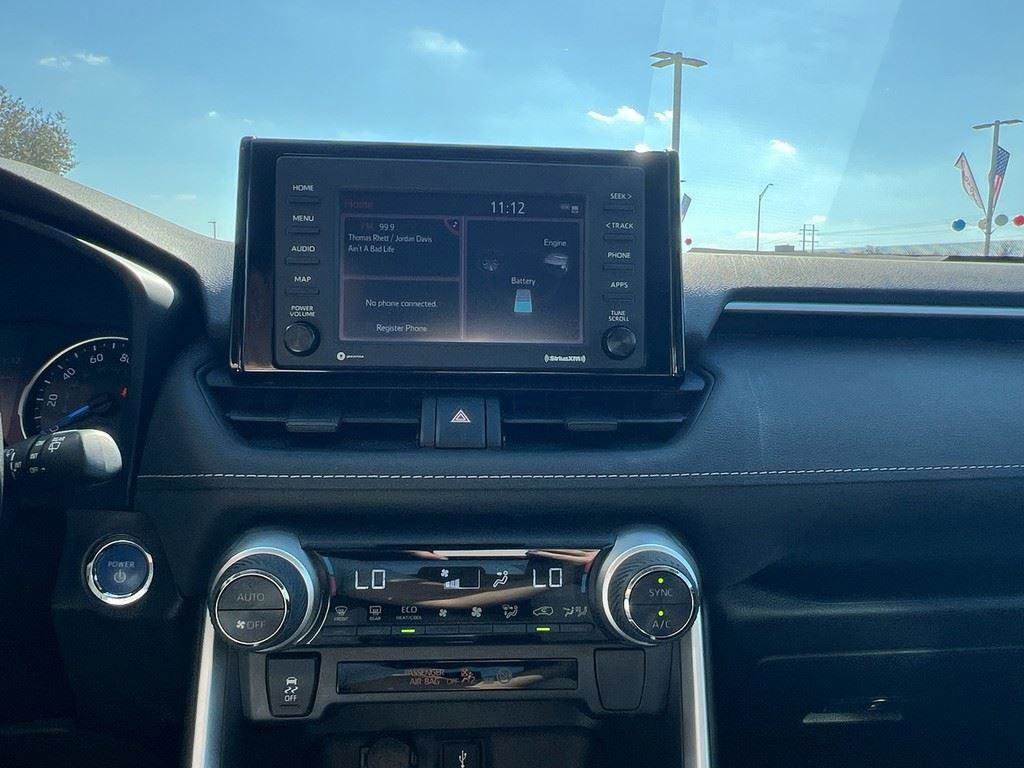 Used 2022 Toyota RAV4 XLE image 49