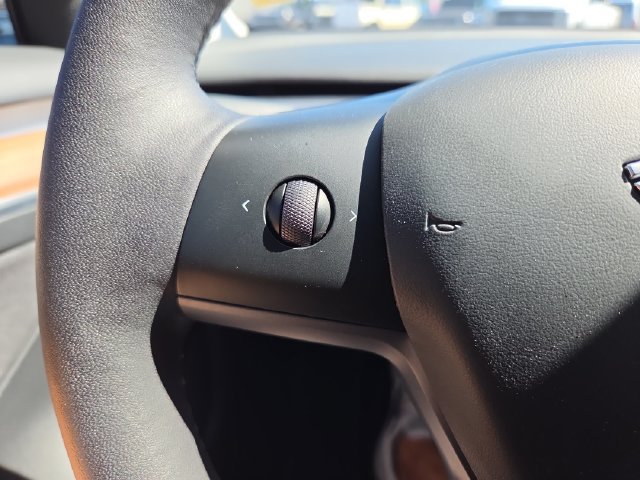 Used 2023 Tesla Model 3 Performance AWD/4WD image 20