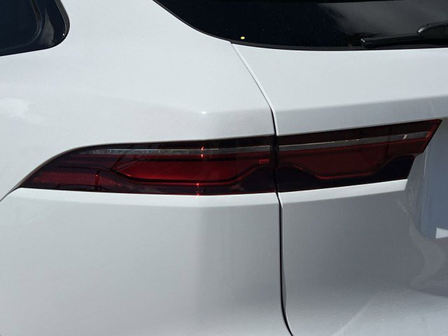 Used 2025 Jaguar F-PACE R-Dynamic S image 10